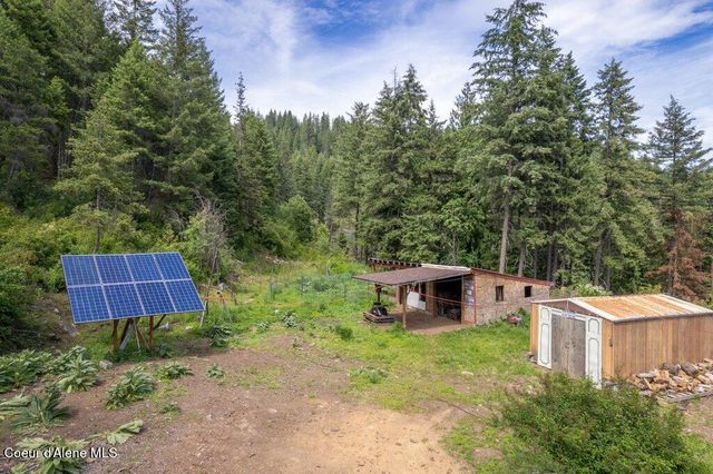701 Cabin Ridge RD, Spirit Lake, ID 83869