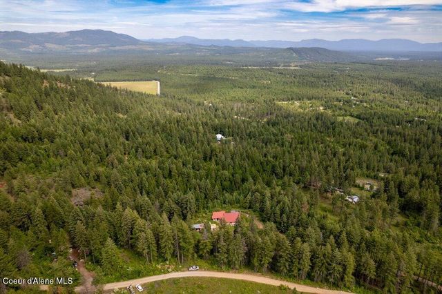 701 Cabin Ridge RD, Spirit Lake, ID 83869