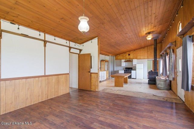 701 Cabin Ridge RD, Spirit Lake, ID 83869