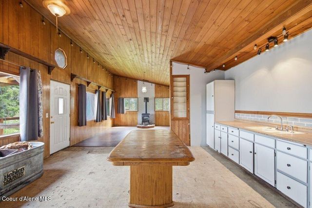 701 Cabin Ridge RD, Spirit Lake, ID 83869