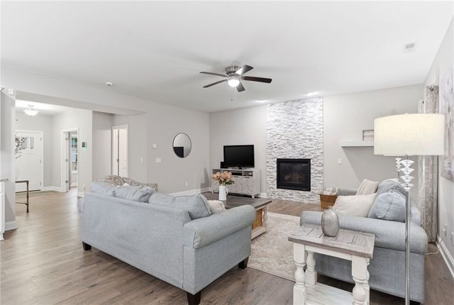2811 Torrey Pines, Beavercreek, OH 45431