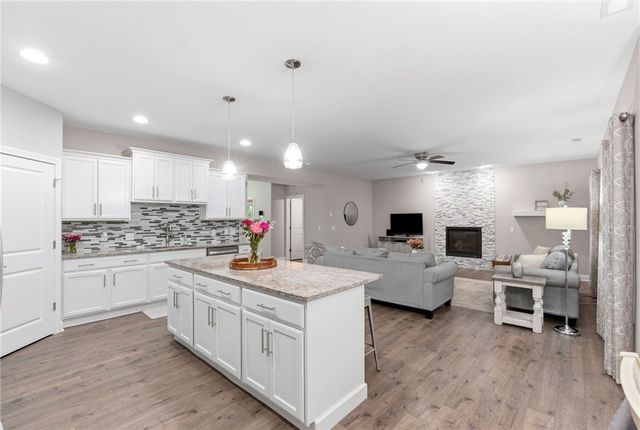 2811 Torrey Pines, Beavercreek, OH 45431