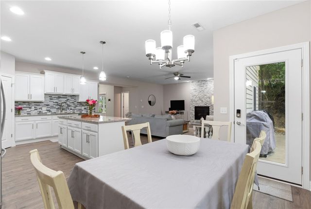 2811 Torrey Pines, Beavercreek, OH 45431