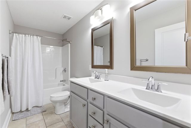 2811 Torrey Pines, Beavercreek, OH 45431