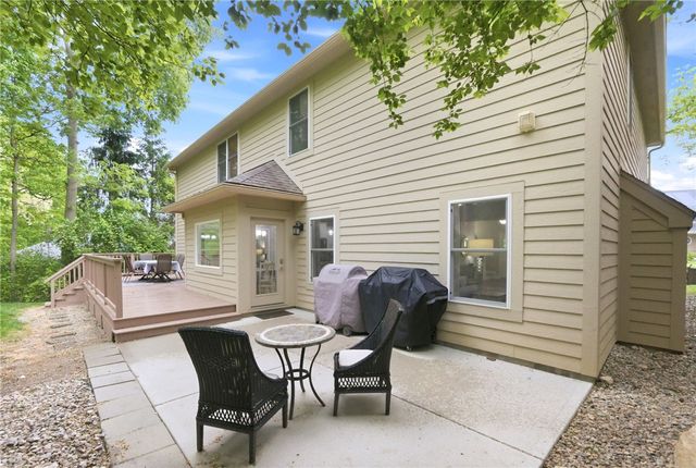 2811 Torrey Pines, Beavercreek, OH 45431