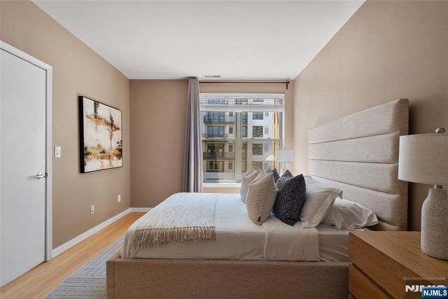 26 Ave At Port Imperial 416, West New York, NJ 07093