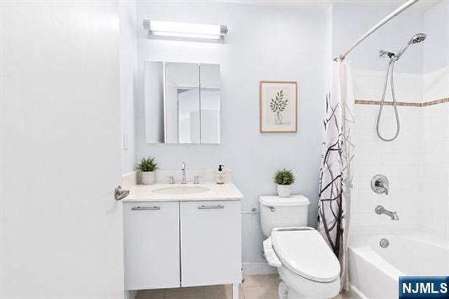 26 Ave At Port Imperial 416, West New York, NJ 07093