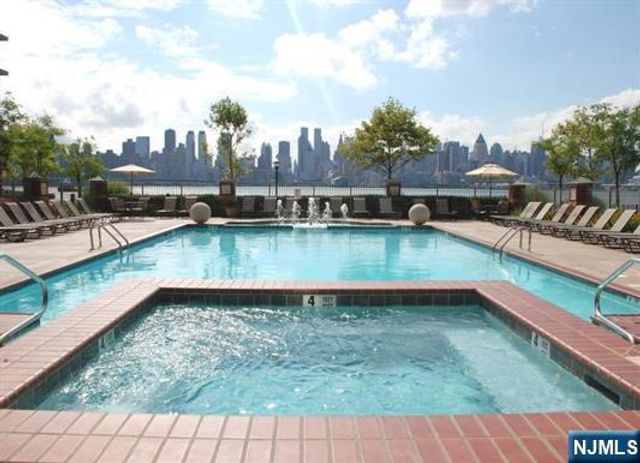 26 Ave At Port Imperial 416, West New York, NJ 07093