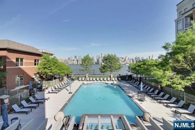 26 Ave At Port Imperial 416, West New York, NJ 07093