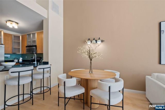 26 Ave At Port Imperial 416, West New York, NJ 07093