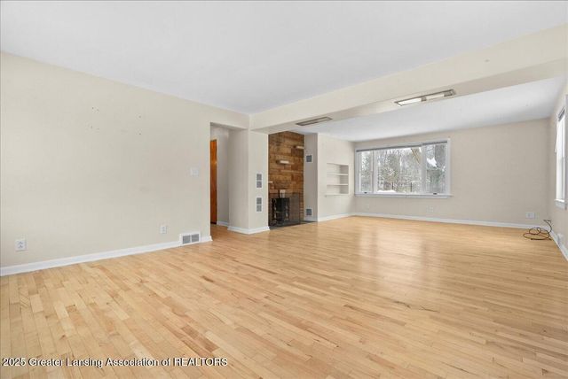 4632 Old Lansing Road, Lansing, MI 48917