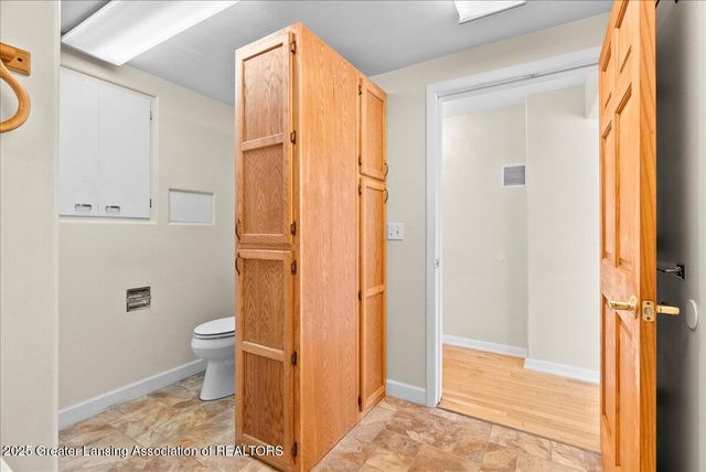 4632 Old Lansing Road, Lansing, MI 48917