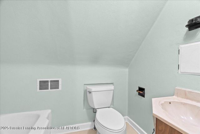 4632 Old Lansing Road, Lansing, MI 48917