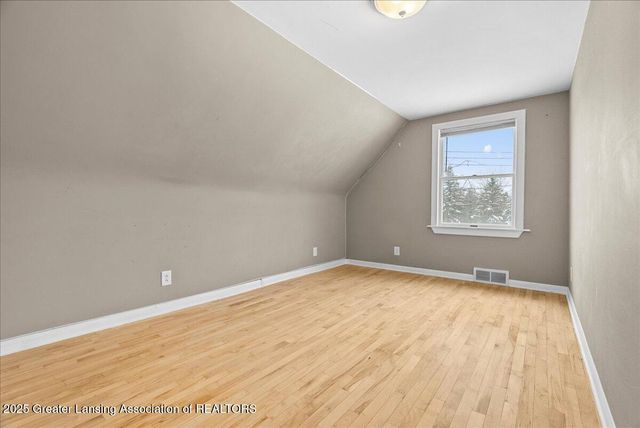 4632 Old Lansing Road, Lansing, MI 48917