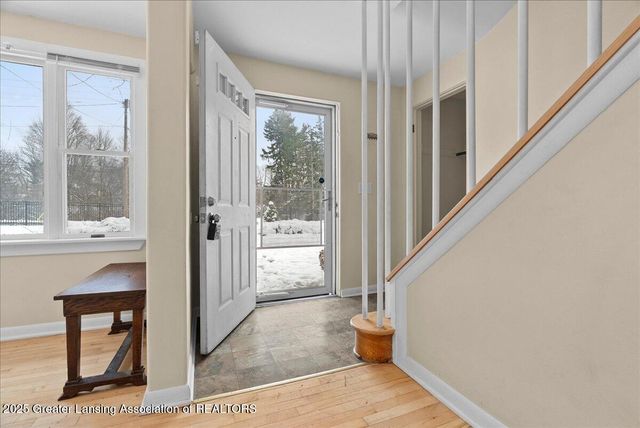 4632 Old Lansing Road, Lansing, MI 48917