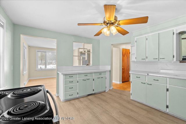 4632 Old Lansing Road, Lansing, MI 48917