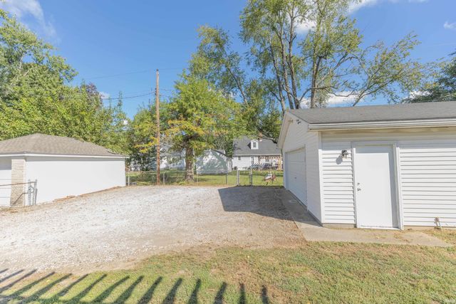 3104 Lincoln Avenue, Evansville, IN 47714