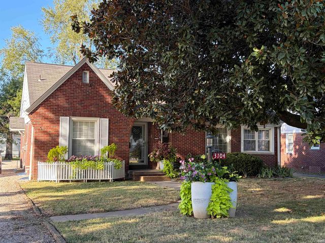 3104 Lincoln Avenue, Evansville, IN 47714