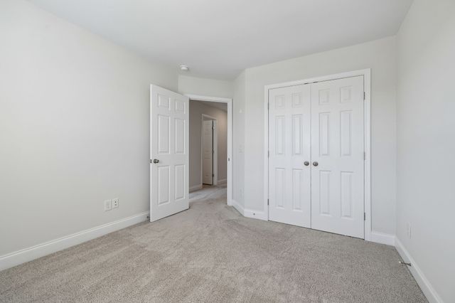 712 Hahn Ct, Lebanon, TN 37087
