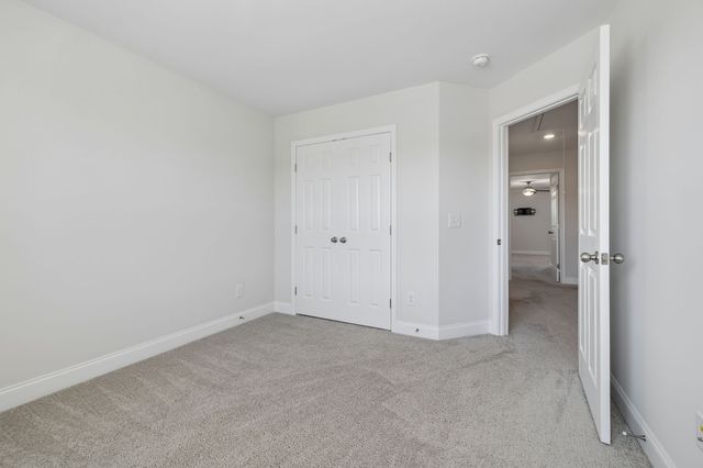 712 Hahn Ct, Lebanon, TN 37087