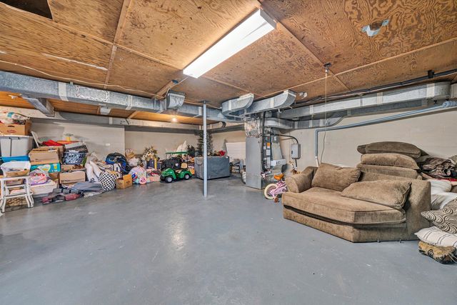 135 CENTER ST, Rocky Mount, VA 24151