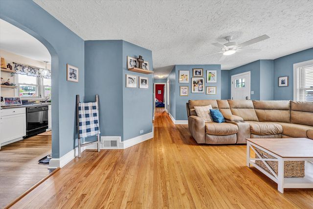 135 CENTER ST, Rocky Mount, VA 24151