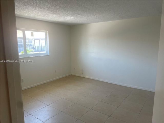 2244 Madison St 9, Hollywood, FL 33020