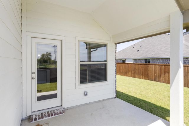 1100 Rushing Court, Aubrey, TX 76227