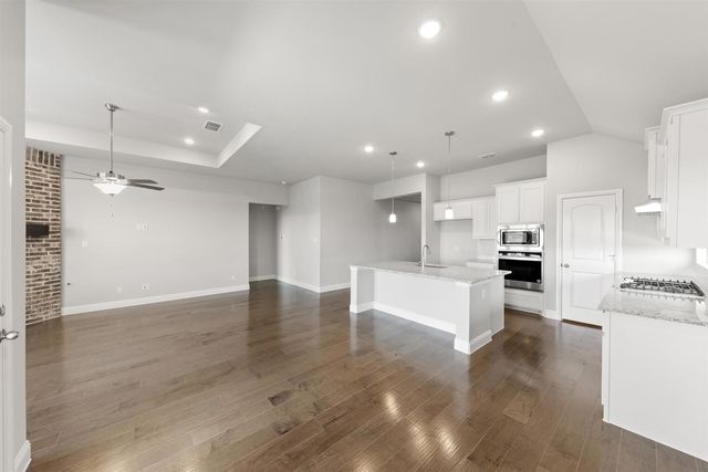 1100 Rushing Court, Aubrey, TX 76227