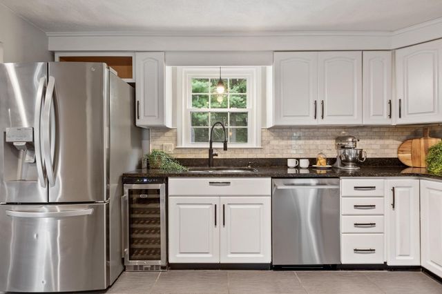 3 Eldridge Road, Harvard, MA 01451