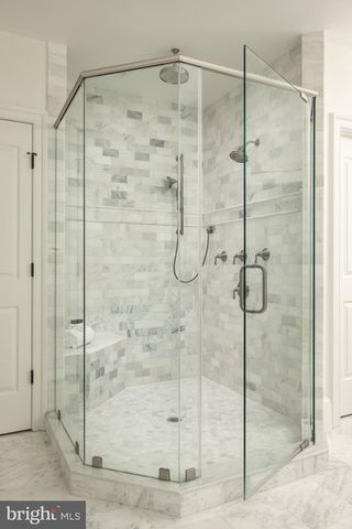 6719 WEMBERLY WAY, Mclean, VA 22101
