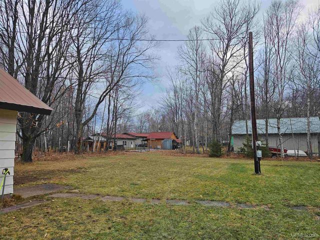 270 Sheridan Avenue, Ontonagon, MI 49953