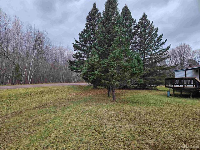270 Sheridan Avenue, Ontonagon, MI 49953