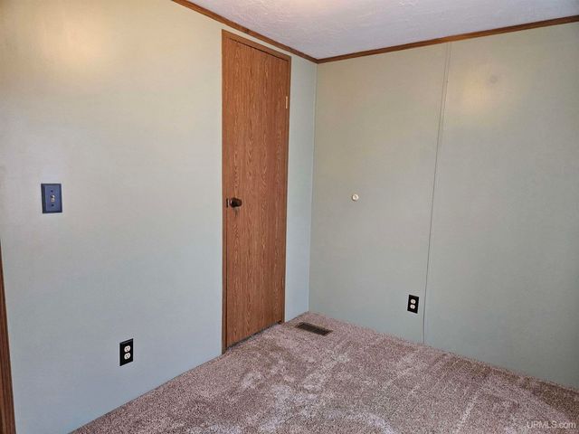 270 Sheridan Avenue, Ontonagon, MI 49953