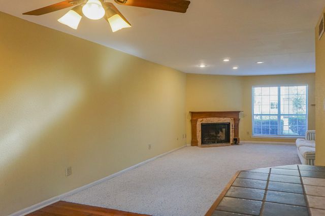 3100 Jeanetta Street 703, Houston, TX 77063