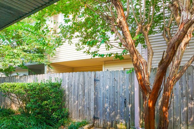 3100 Jeanetta Street 703, Houston, TX 77063