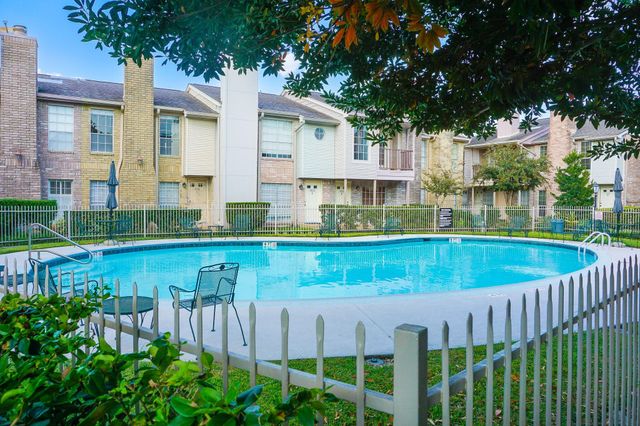 3100 Jeanetta Street 703, Houston, TX 77063