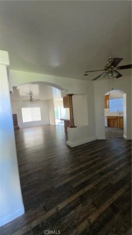 9909 Mona Lisa Ln, Bakersfield, CA 93312