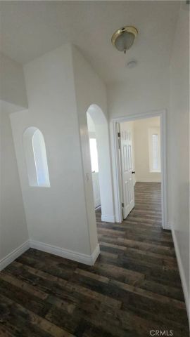 9909 Mona Lisa Ln, Bakersfield, CA 93312