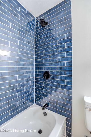 6613 Fincastle Trail, Louisville, KY 40272