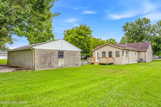 6613 Fincastle Trail, Louisville, KY 40272