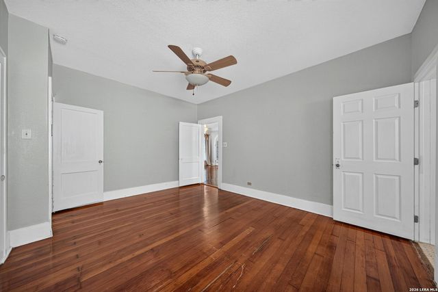 334 E HUISACHE AVE, San Antonio, TX 78212