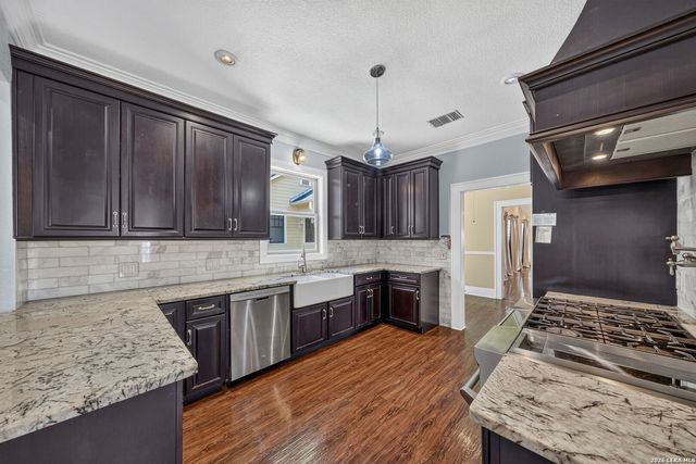 334 E HUISACHE AVE, San Antonio, TX 78212