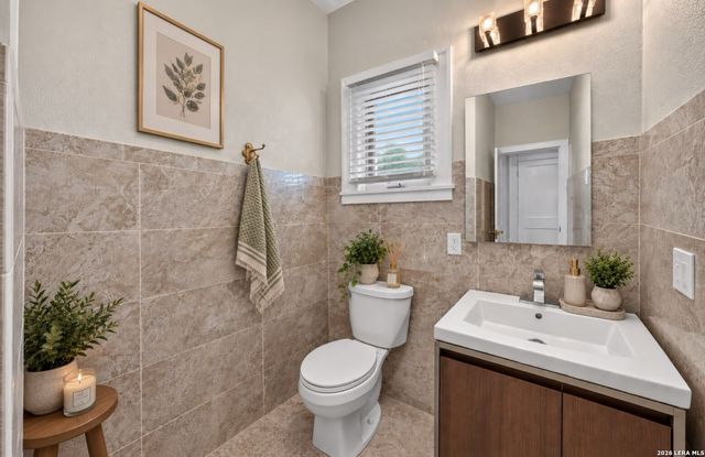 334 E HUISACHE AVE, San Antonio, TX 78212