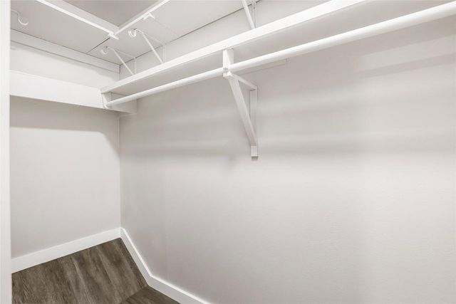 5330 Balcones DR B, Austin, TX 78731