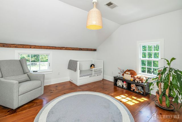 10 Old Nursery Lane, South Brunswick, NJ 08540