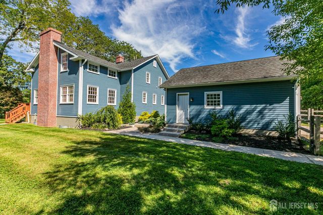 10 Old Nursery Lane, South Brunswick, NJ 08540