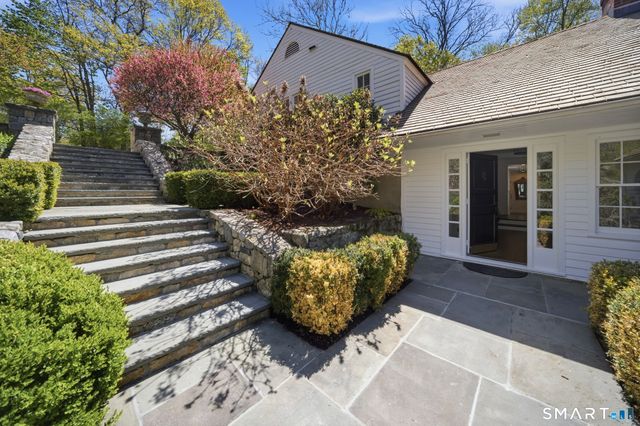 55 Compo Road North, Westport, CT 06880