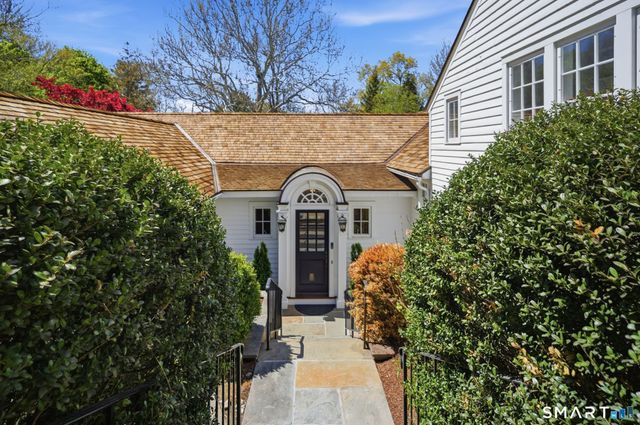 55 Compo Road North, Westport, CT 06880