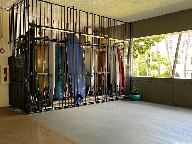 2240 Kuhio Avenue 3102, Honolulu, HI 96815